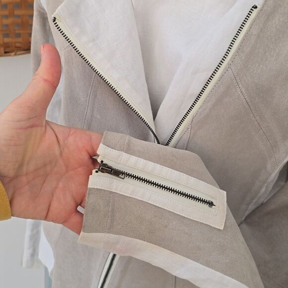 Ercu | Linen and Suede Bomber Jacket - Picture 4 of 9